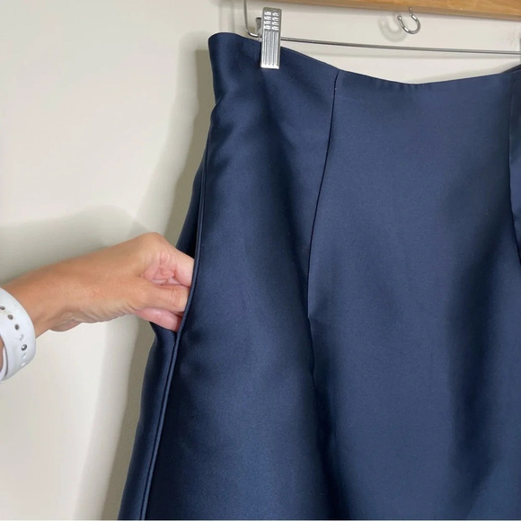 GIORGIO ARMANI SILK BLEND MIDI SKIRT IN NAVY BLUE LUXURY old money - Picture 3 of 12